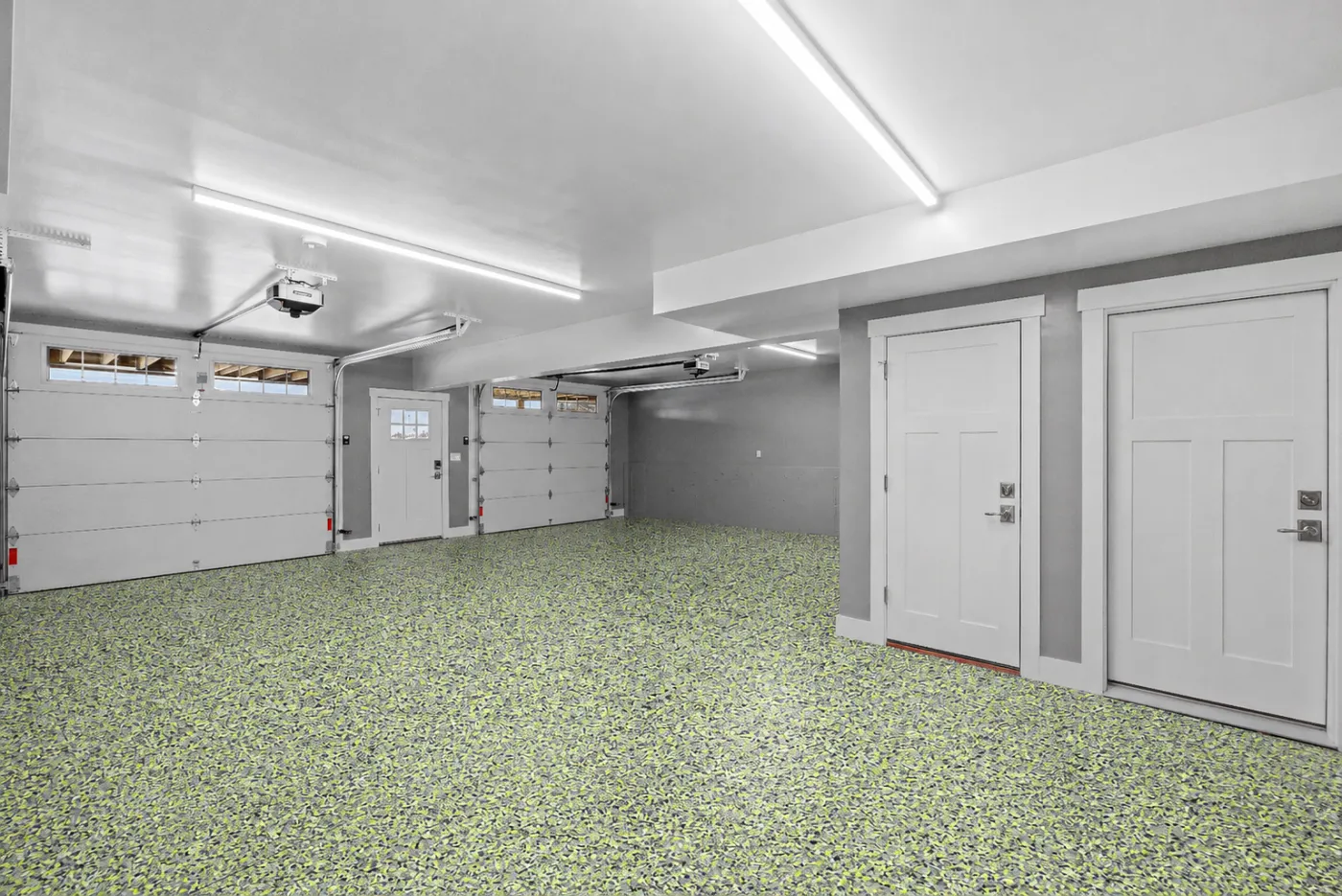 Neon Gray flake floor color